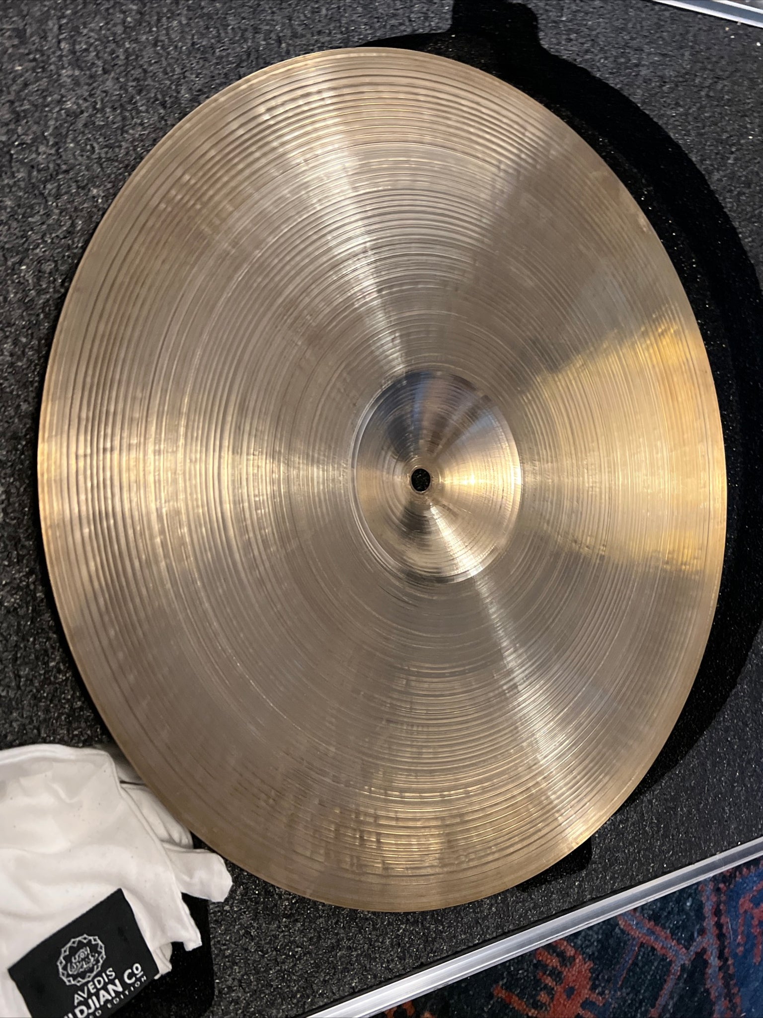 Zildjian A 400th Anniversary Crash Cymbal 15” number 181 – Mugan 